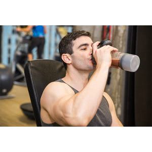Shake & Go FIT TRITAN™ gertuvė su indeliu laikymui