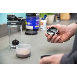 Shake & Go FIT TRITAN™ gertuvė su indeliu laikymui